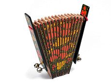 MS-K1-TR-06 Трещотка пластинчатая большая, с бубенцами, 1 категория, Мастерская Сереброва