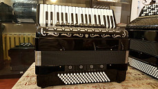 Ju-AUE-7/8 Аккордеон Юпитер 37х96, 4-голосный, не выборный, 11+4 регистра, Юпитер
